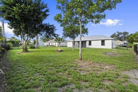 4541 SW Uleta Street Port St Lucie FL 34953