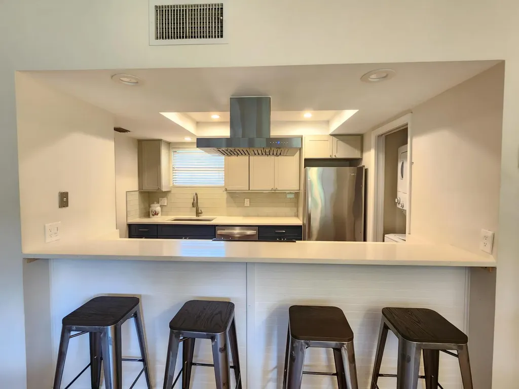 11863 Wimbledon Circle Wellington FL 33414