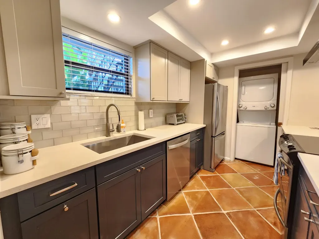 11863 Wimbledon Circle Wellington FL 33414