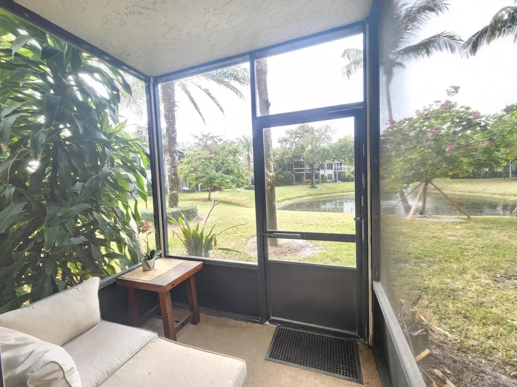 11863 Wimbledon Circle Wellington FL 33414