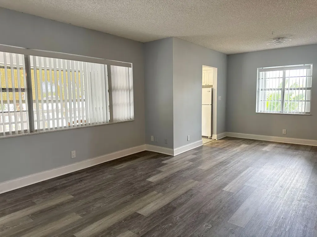 100 Royal Palm Way Boca Raton FL 33432