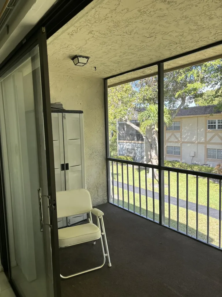 1700 Dover Road Delray Beach FL 33445
