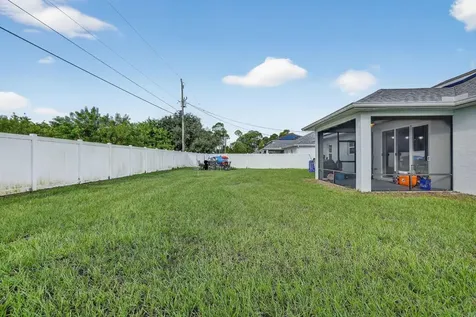 1438 SW Calmar Avenue Port St Lucie FL 34953