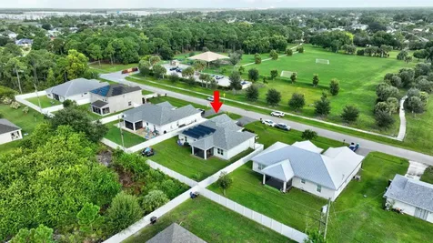1438 SW Calmar Avenue Port St Lucie FL 34953