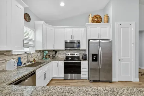 1438 SW Calmar Avenue Port St Lucie FL 34953