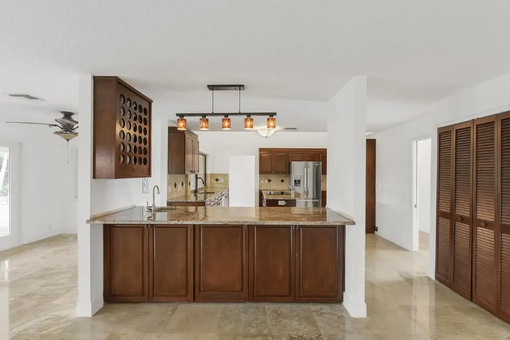 2022 Sunderland Avenue Wellington FL 33414