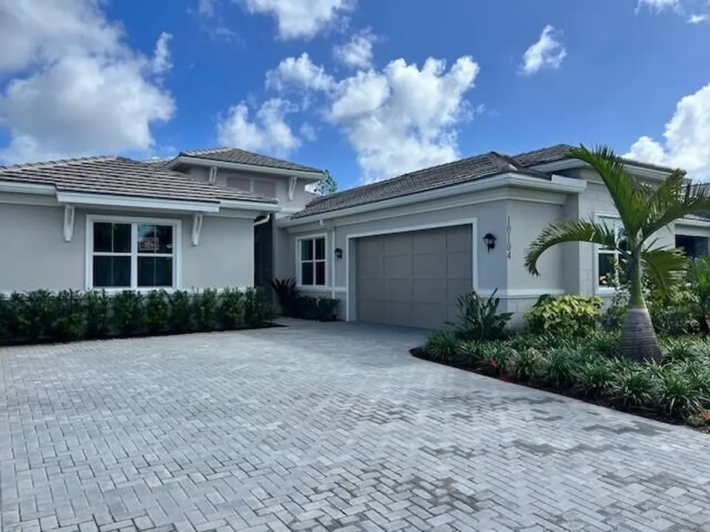 10104 Timber Creek Way Palm Beach Gardens FL 33412