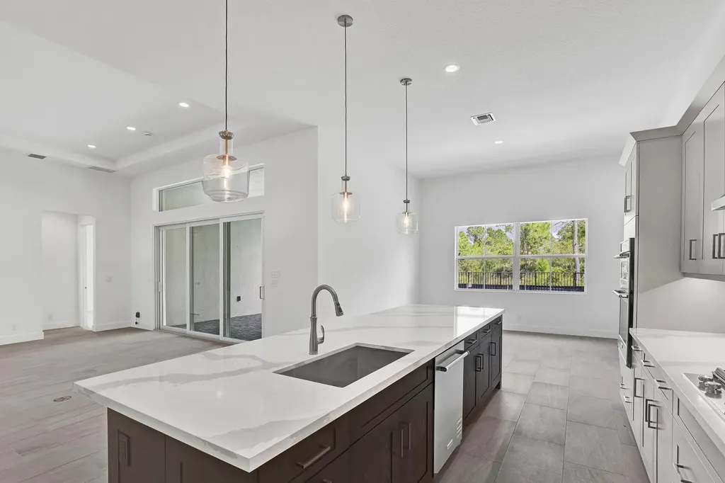 10104 Timber Creek Way Palm Beach Gardens FL 33412