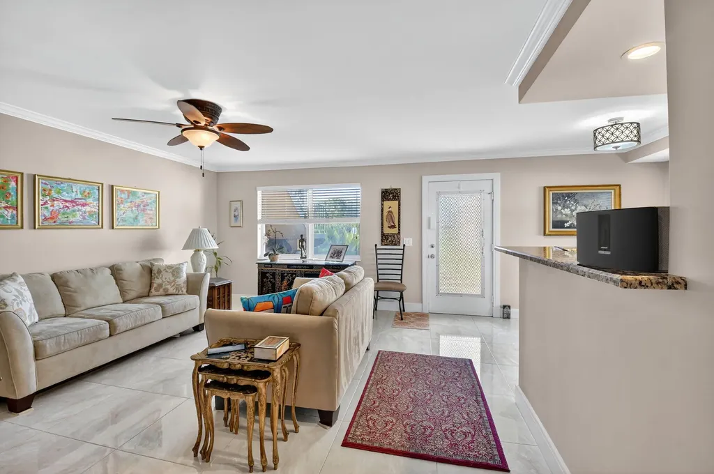 161 Flanders D Delray Beach FL 33484