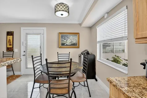 161 Flanders D Delray Beach FL 33484