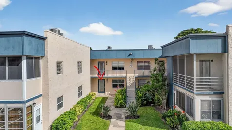 161 Flanders D Delray Beach FL 33484