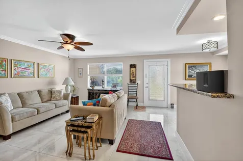 161 Flanders D Delray Beach FL 33484