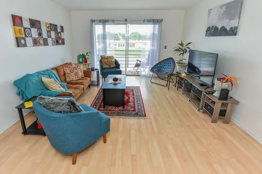 477 Lake Dora Drive West Palm Beach FL 33411
