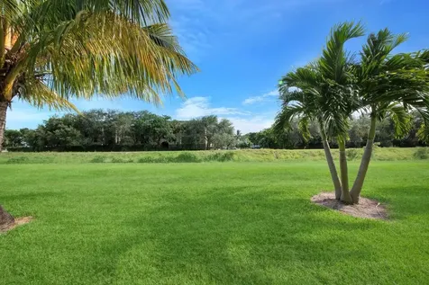 2812 S Garden Drive Lake Worth FL 33461