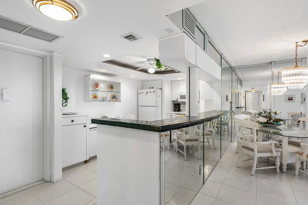 1147 Hillsboro Mile Hillsboro Beach FL 33062