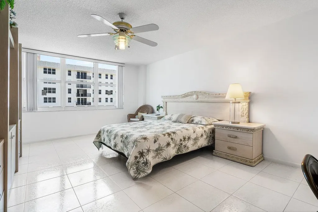 1147 Hillsboro Mile Hillsboro Beach FL 33062