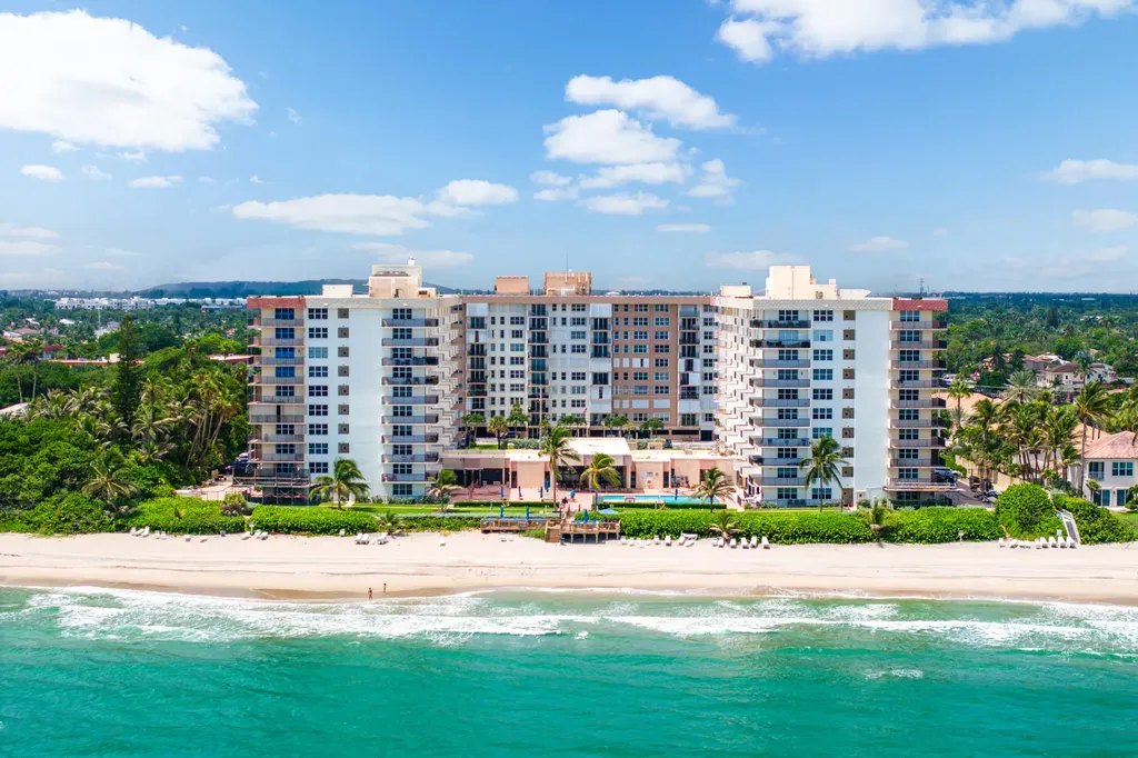 1147 Hillsboro Mile Hillsboro Beach FL 33062
