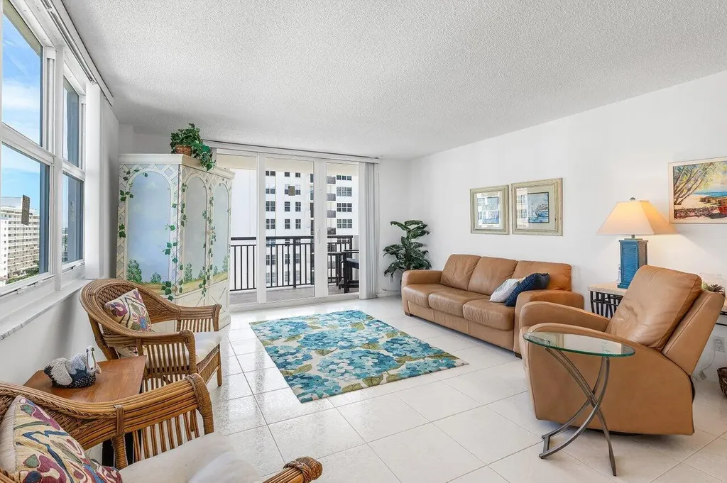 1147 Hillsboro Mile Hillsboro Beach FL 33062
