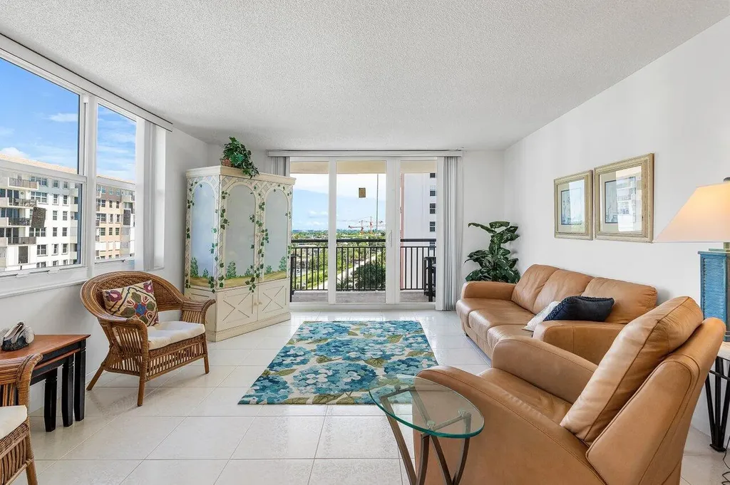 1147 Hillsboro Mile Hillsboro Beach FL 33062