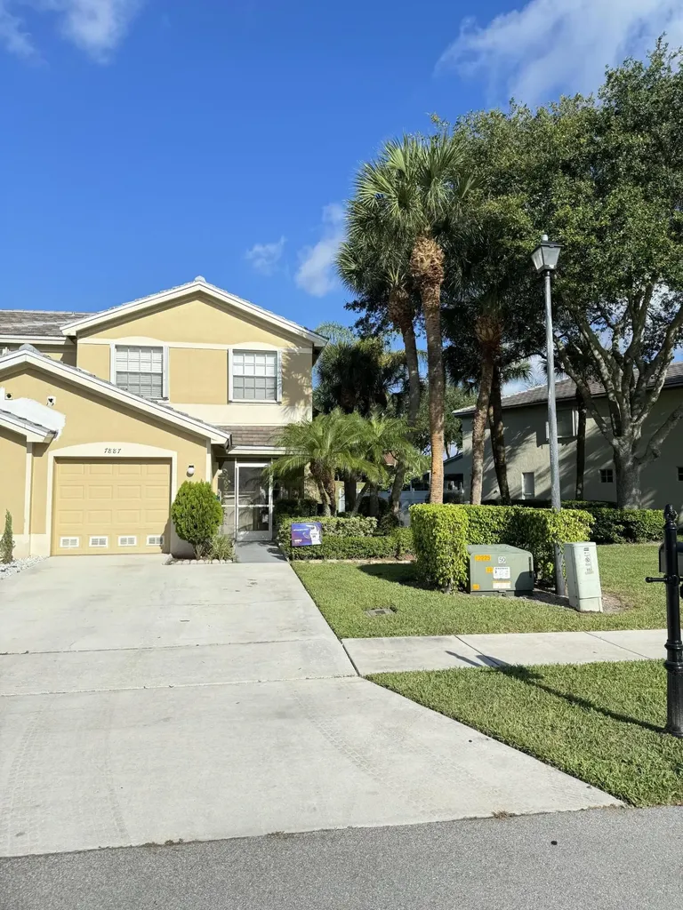7887 Sienna Springs Drive Lake Worth FL 33463