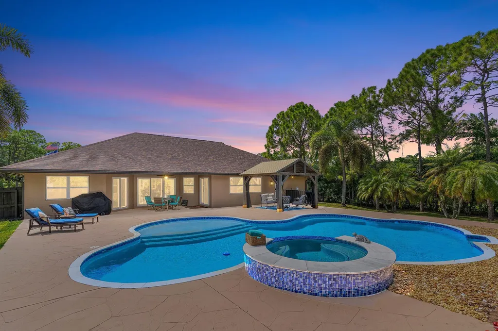 15745 66th Court N Loxahatchee FL 33470