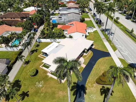 1200 Hollywood Boulevard Hollywood FL 33019