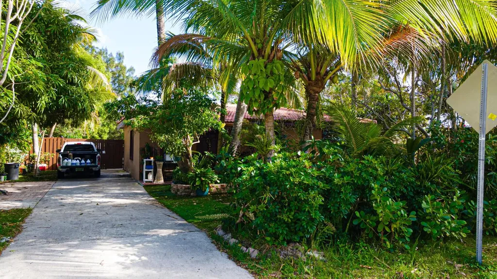 1501 NE 3rd Avenue Delray Beach FL 33444