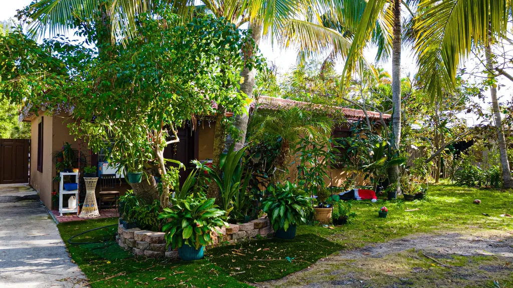 1501 NE 3rd Avenue Delray Beach FL 33444