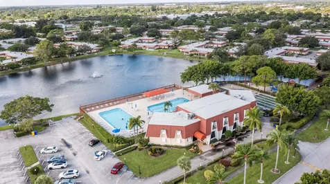 811 Salem Lane Lake Worth FL 33467