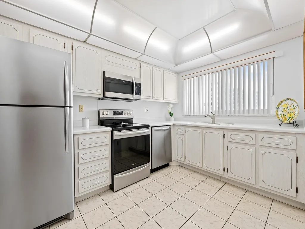 3300 S Ocean Boulevard Highland Beach FL 33487