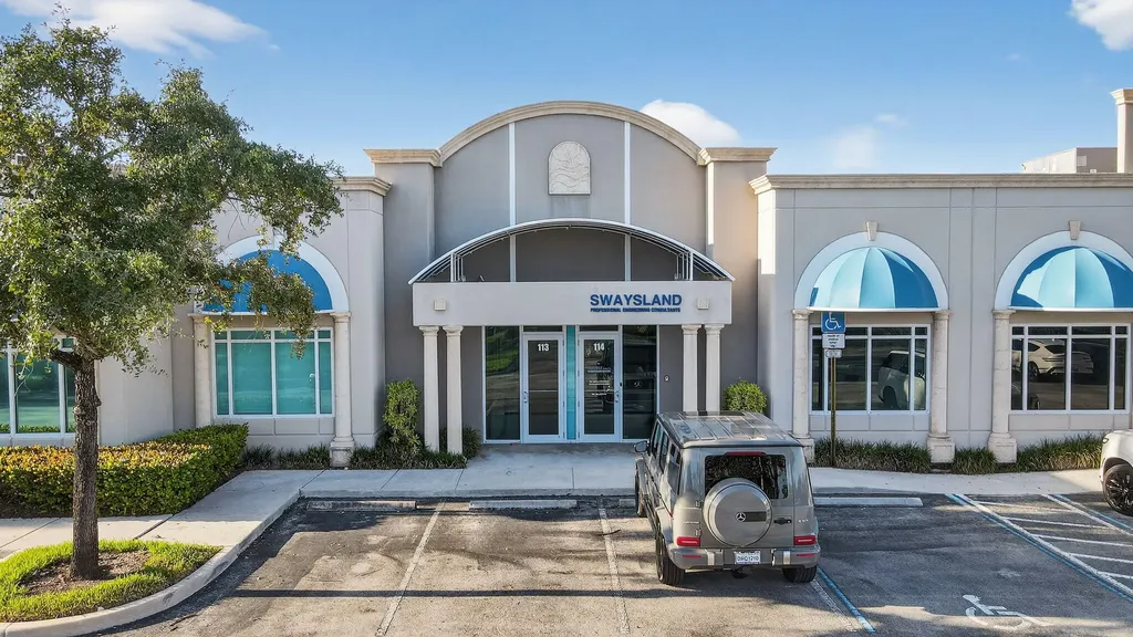 2890 W State Road 84 Fort Lauderdale FL 33312