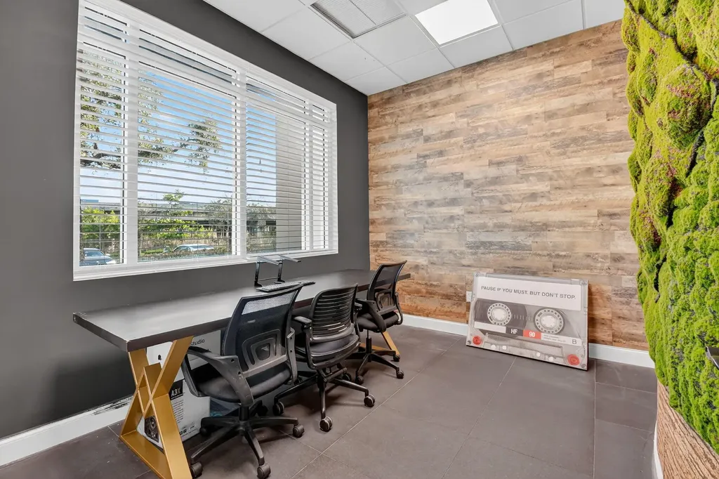 2890 W State Road 84 Fort Lauderdale FL 33312