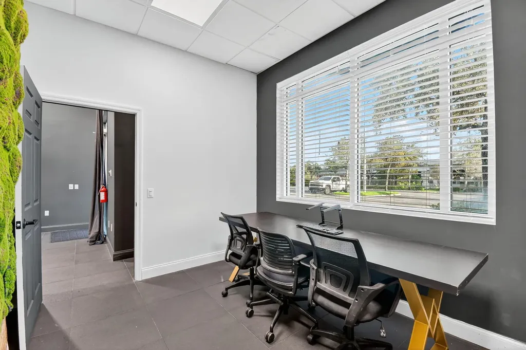 2890 W State Road 84 Fort Lauderdale FL 33312