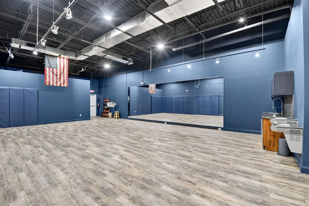 2890 W State Road 84 Fort Lauderdale FL 33312