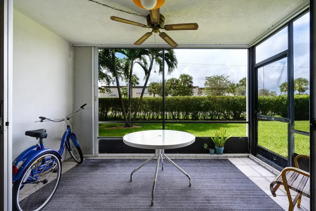 3075 Gardens East Drive Palm Beach Gardens FL 33410