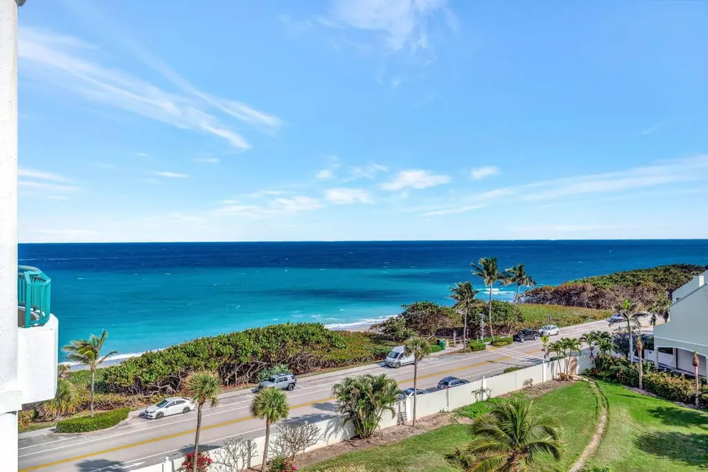 2000 S Highway A1a Highway Jupiter FL 33477