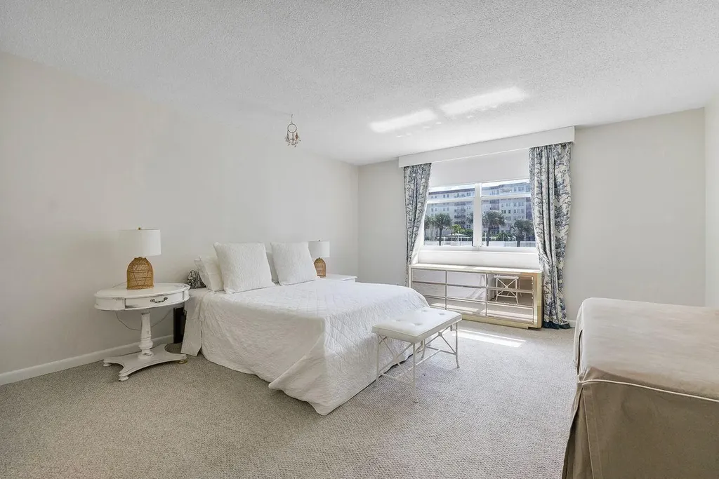 3450 S Ocean Boulevard Palm Beach FL 33480