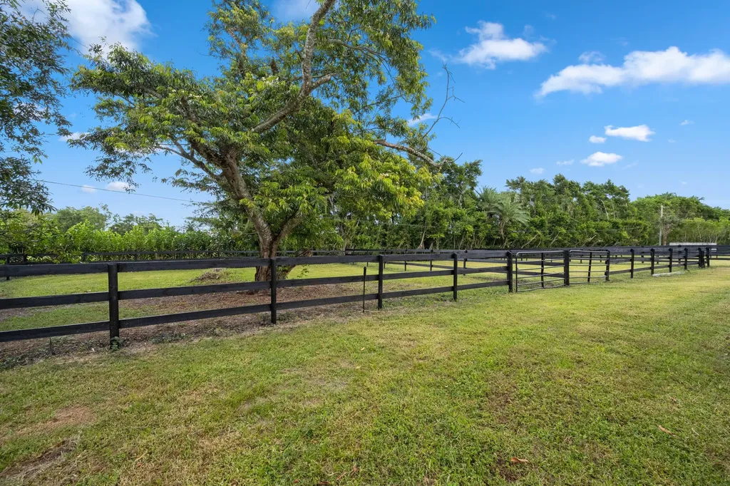 13409 60th Street S Wellington FL 33449