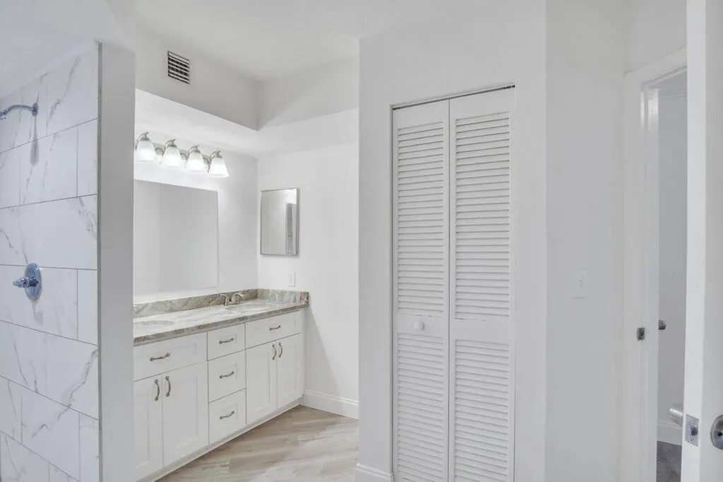 17388 Boca Club Boulevard Boca Raton FL 33487
