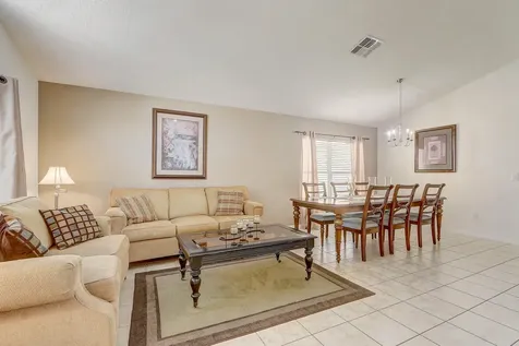 927 Orange Cosmos Boulevard Davenport FL 33837