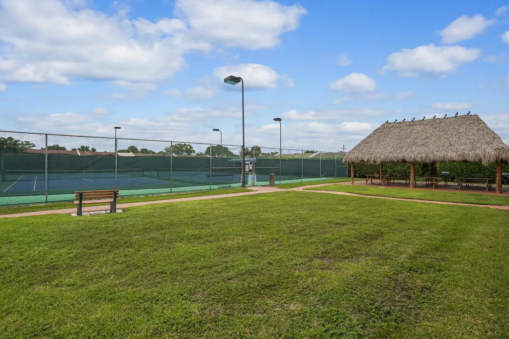 5190 Las Verdes Circle Delray Beach FL 33484