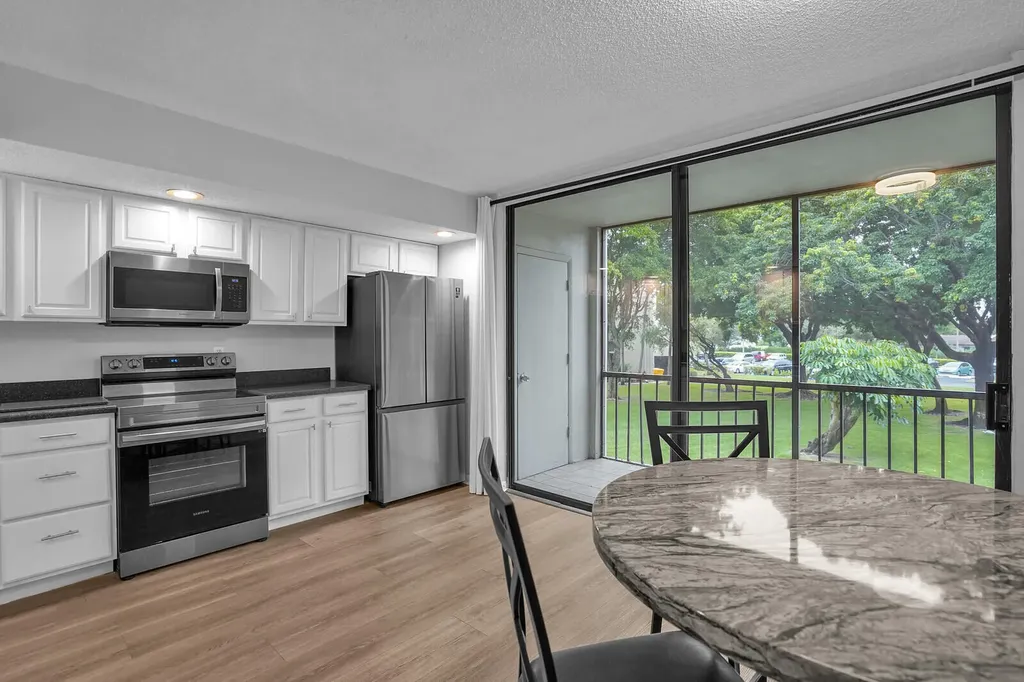 5190 Las Verdes Circle Delray Beach FL 33484