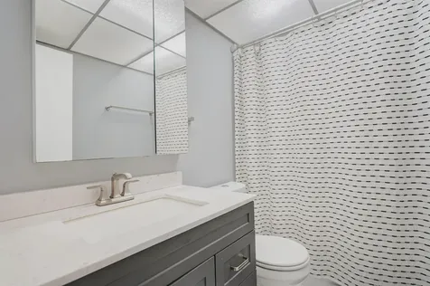 5190 Las Verdes Circle Delray Beach FL 33484