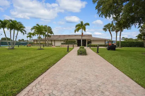 5190 Las Verdes Circle Delray Beach FL 33484