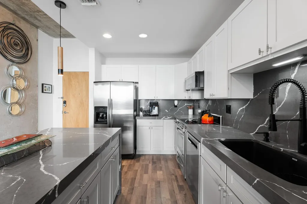300 S Australian Avenue West Palm Beach FL 33401