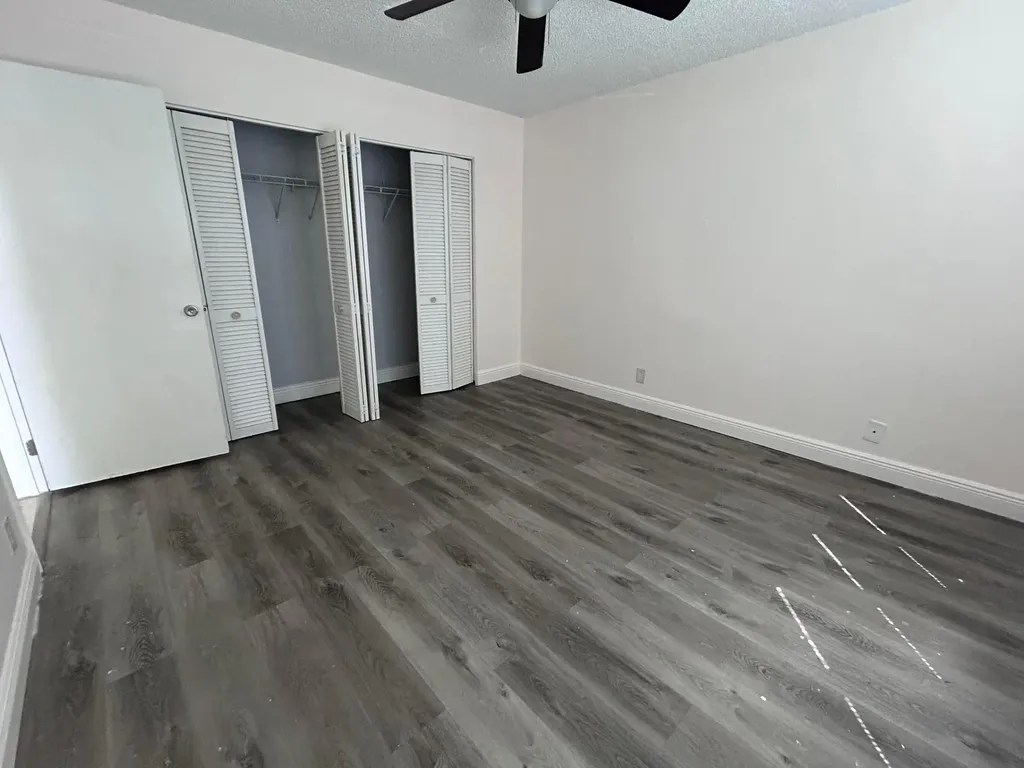 1525 Lake Crystal Drive West Palm Beach FL 33411
