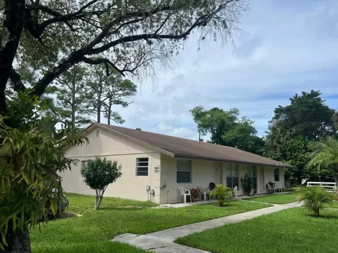 2621 SE Clayton Street Stuart FL 34997