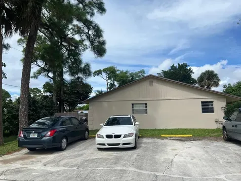 2621 SE Clayton Street Stuart FL 34997