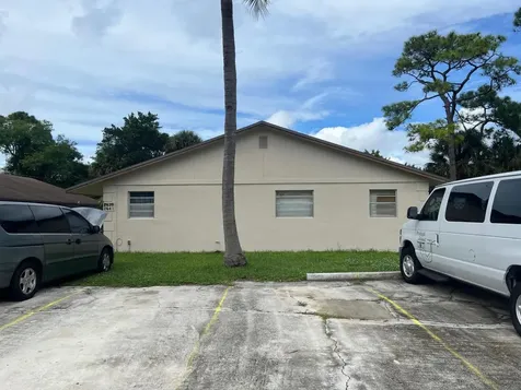 2621 SE Clayton Street Stuart FL 34997