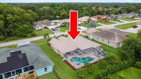 6482 NW Regal Circle Port St Lucie FL 34983
